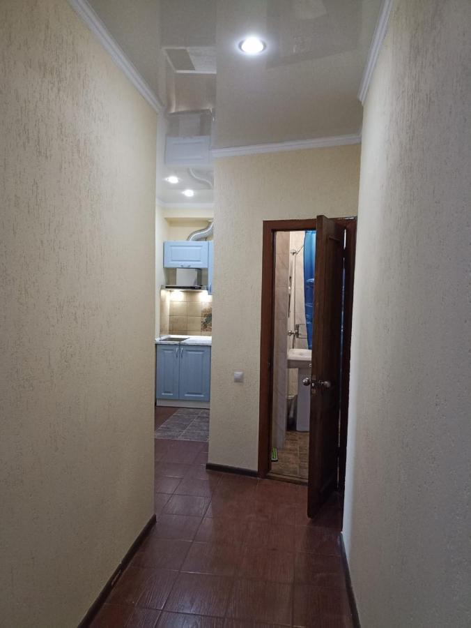 Hotel By The Sea Rozetta Sukhumi Ngoại thất bức ảnh