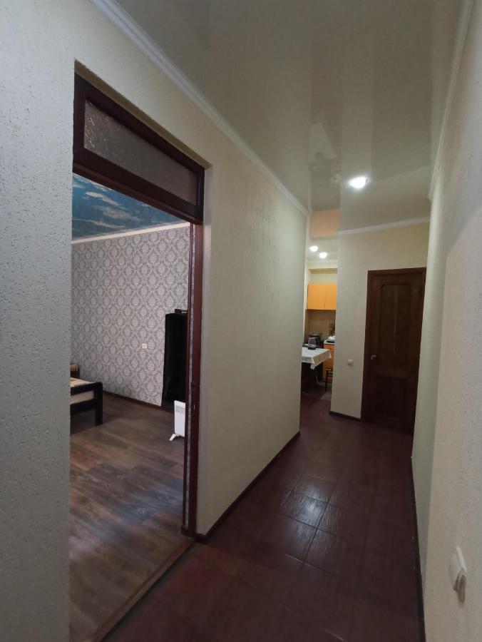 Hotel By The Sea Rozetta Sukhumi Phòng bức ảnh